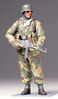 WWII German Infatryman (Reversible Winter Uniform) - Image 1